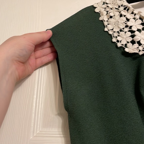 HELL BUNNY dark green dress with crochet collar - Picture 3 of 5